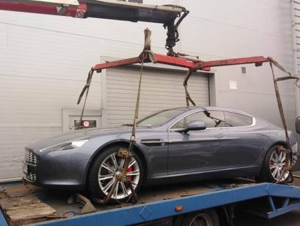 Эвакуатор с краном манипулятором